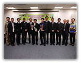 機場工程分部團隊奪得安全獎項 Airport Team Clinches Safety Awards 機場工程分部團隊奪得安全獎項 Airport Team Clinches Safety Awards